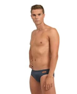 Arena Team Solid Brief -Swim Gear Store 004773 530 men s team swim briefs solid 001