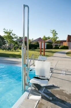 Gallatin Water Powered Lift -Swim Gear Store 17020