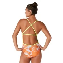 Speedo Cyclone Swirl Crossback 25 Speedo Cyclone Swirl Crossback -Swim Gear Store 8 002412847 x2 1 1 1