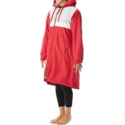 TYR Women's Alliance Podium Parka 6 TYR Women's Alliance Podium Parka -Swim Gear Store watpf2a2 610 alt05b